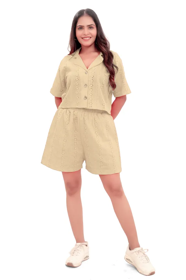 Lemon_Color_Cotton_Schiffli_Crop_Shirt_And_Shorts_Co-Ord_Set_For_Women