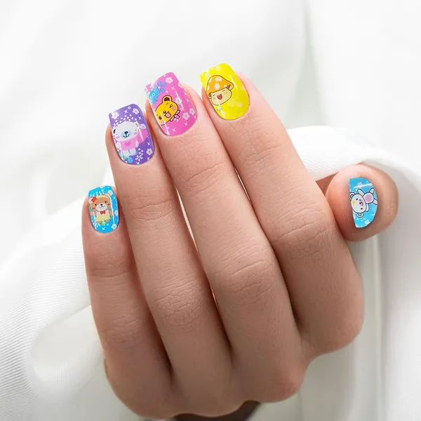 Nail_Art_Kit_For_Girls_-_Create_Stunning_Nail_Designs_(Pack_Of_4)