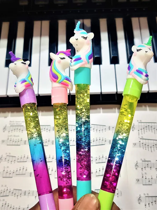 Unicorn_Collection_6_Pieces_Beautiful_Glitter_Light_Gel_Pen_Set_For_Kids_(Pack_Of_6_Pens)