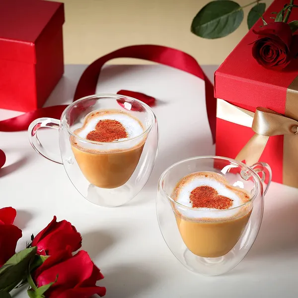 Heat_Resistant_Heart_Shape_Double_Wall_Glass_250ml_Set_of_6_Coffee_Mugs_Clear_Insulated_Coffee_Glass,_Cappuccino_Cups,_Latte_Cups,_Beverage_Glasses