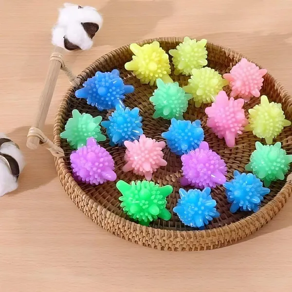 Laundry_Balls_for_Washing_Machine._Eco-Friendly_and_Re-Usable._Strong_and_Dursble.(Pack_of_15)
