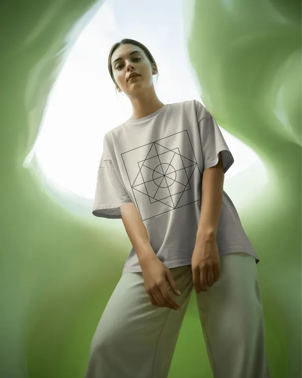 THE_STRUCTURE_Off_White_Statement_Oversized_Tee