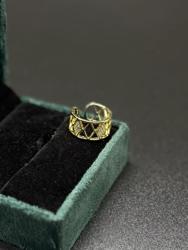Diamond_Crossing_Golden_Plated_Premium_Quality_Adjustable_Ring_For_Women_&_Girls