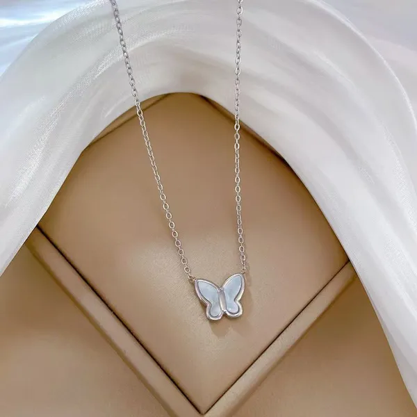 White_shell_plated_butterfly_pendant_necklace