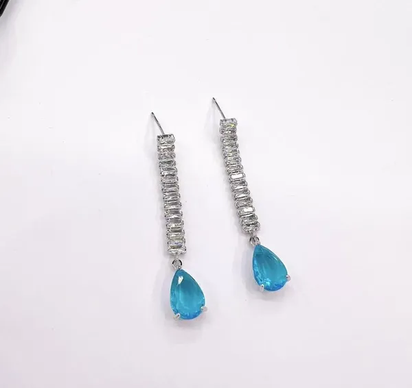 Silver_Plated_Emerald_Water_Drop_Earrings_Stud