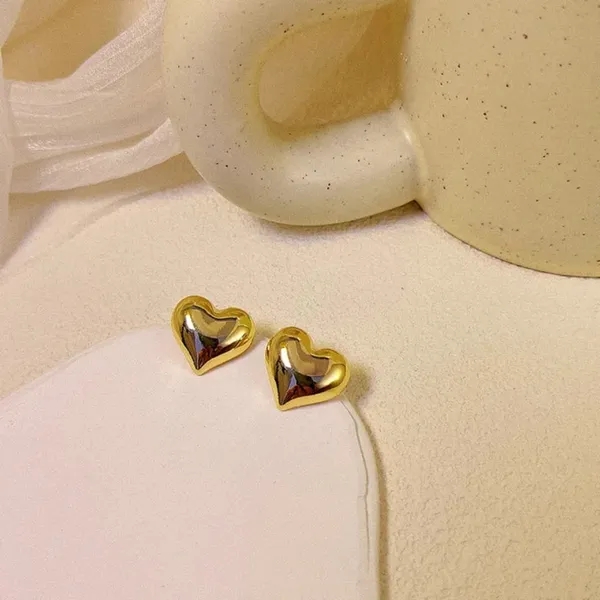 Gold_Plated_Fancy_Heart_Shape_Stud_Earrings