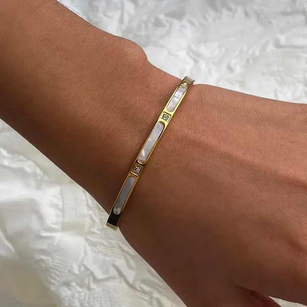Mother_Of_Pearl_Gold_Plated_Premium_Quality_Kada_For_Women_&_Girls