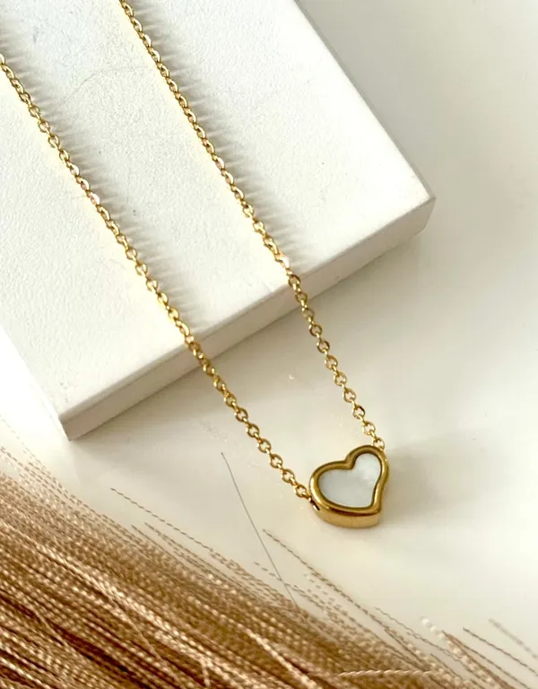 White_Heart_Shape_Gold_Plated_Pendant_With_Chain_For_Women_&_Girls