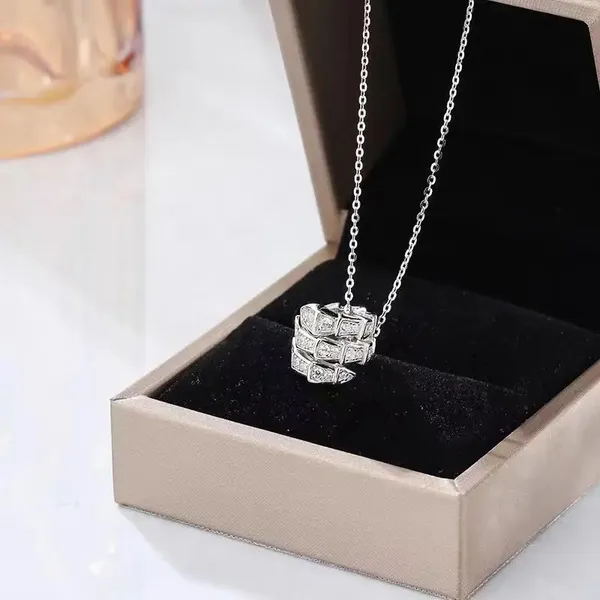 360_Degree_Rotating_Stone_Embedded_Snake_Shape_Necklace_For_Women_&_Girls