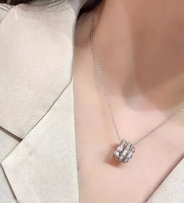 360_Degree_Rotating_Stone_Embedded_Snake_Shape_Necklace_For_Women_&_Girls