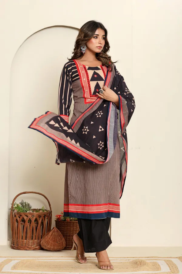 Cotton_Digital_3_Piece_Kurta_Pant_Dupaata_Set