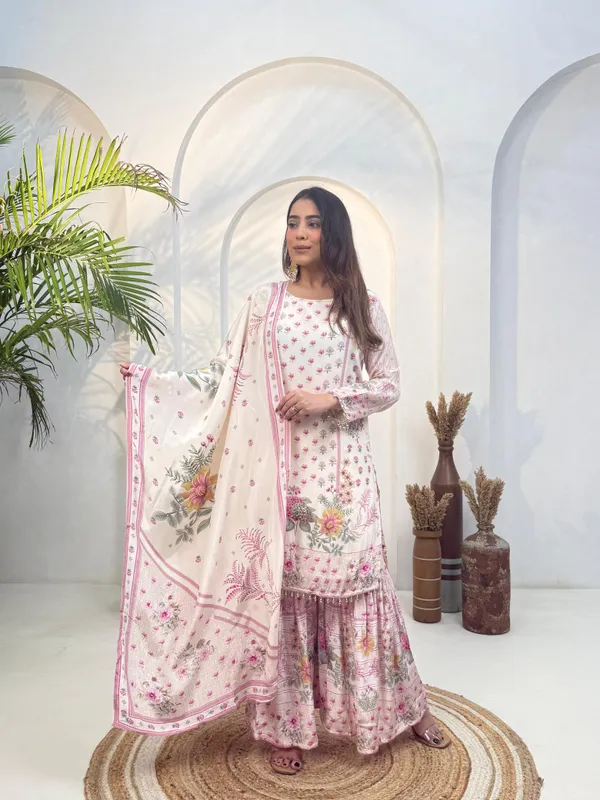 White_&_Pink_Floral_Printed_Premium_Cotton_Kurta_With_Dupatta_Set_For_Women