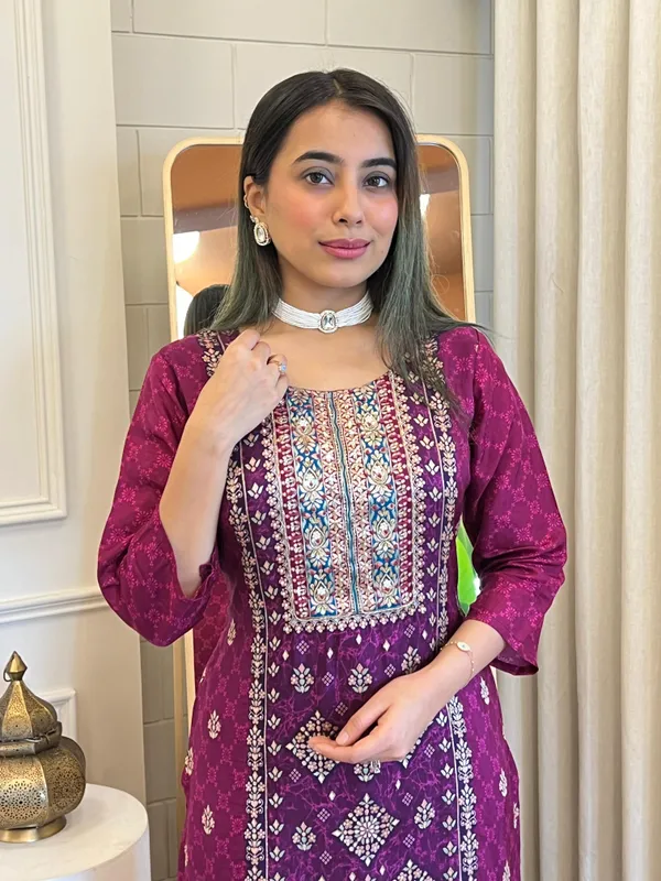 Wine_Pure_Dola_Jacquard_Printed_Kurta_Set_For_Women