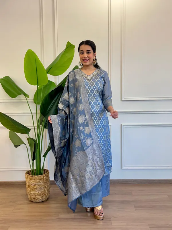 Blue_Pure_Dola_Silk_Jacquard_Solid_Kurta_Set_For_Women
