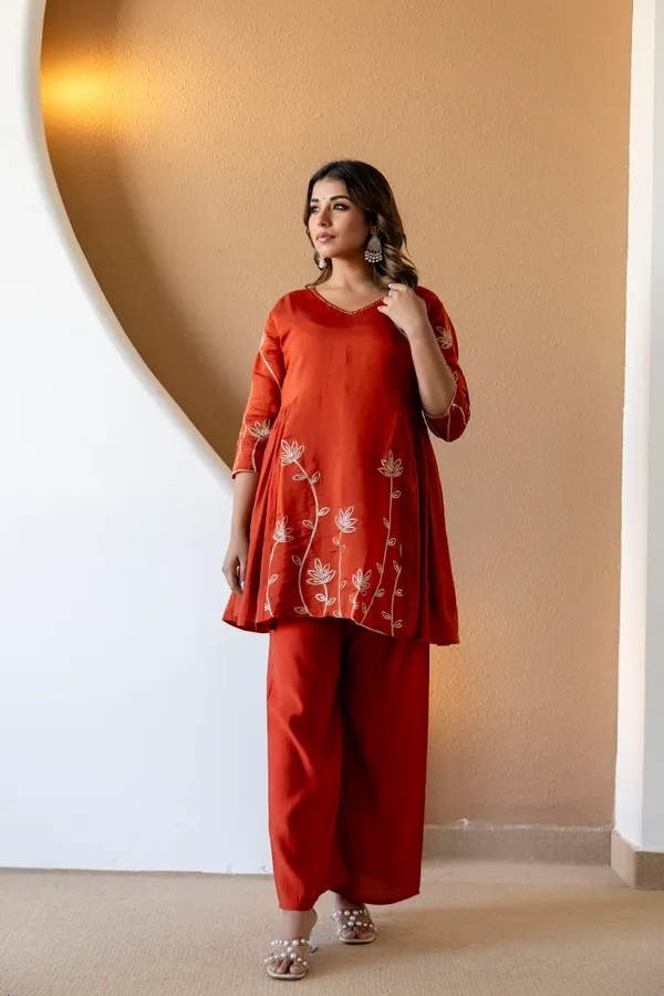 Pure_Mul_Chanderi_3_Piece_Kurta_Pant_Dupaata_Set