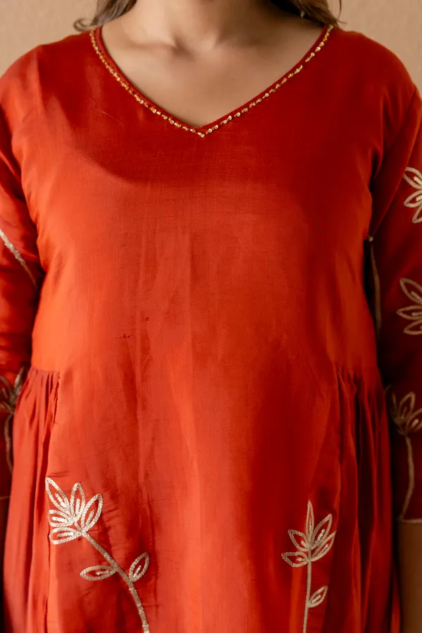 Pure_Mul_Chanderi_3_Piece_Kurta_Pant_Dupaata_Set