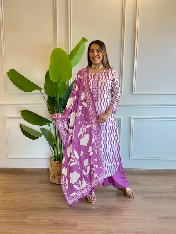 Multi_Pure_Musllin_Silk_Printed_Kurta_Set_For_Women
