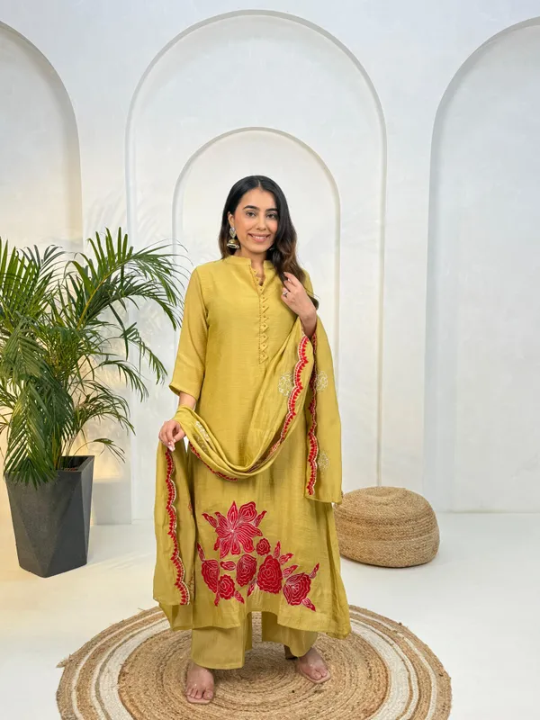 Pure_Mul_Chanderi_3_Piece_Kurta_Pant_Dupaata_Set
