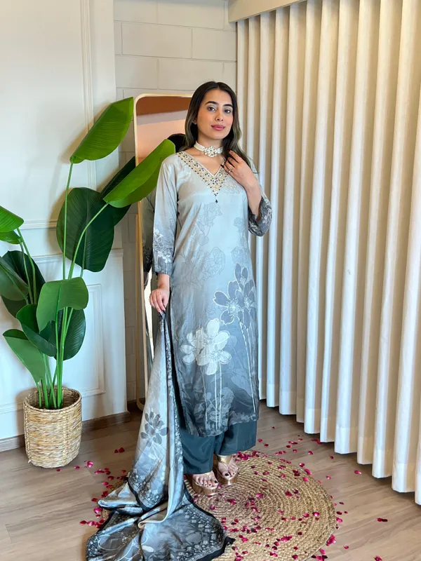 Pure_Muslin_Digital_Print_3_Piece_Kurta_Pant_Dupaata_Set