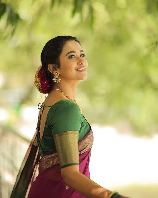 Pink_Soft_Cotton_Silk_Saree_With_Devastating_Blouse_Piece_For_Women