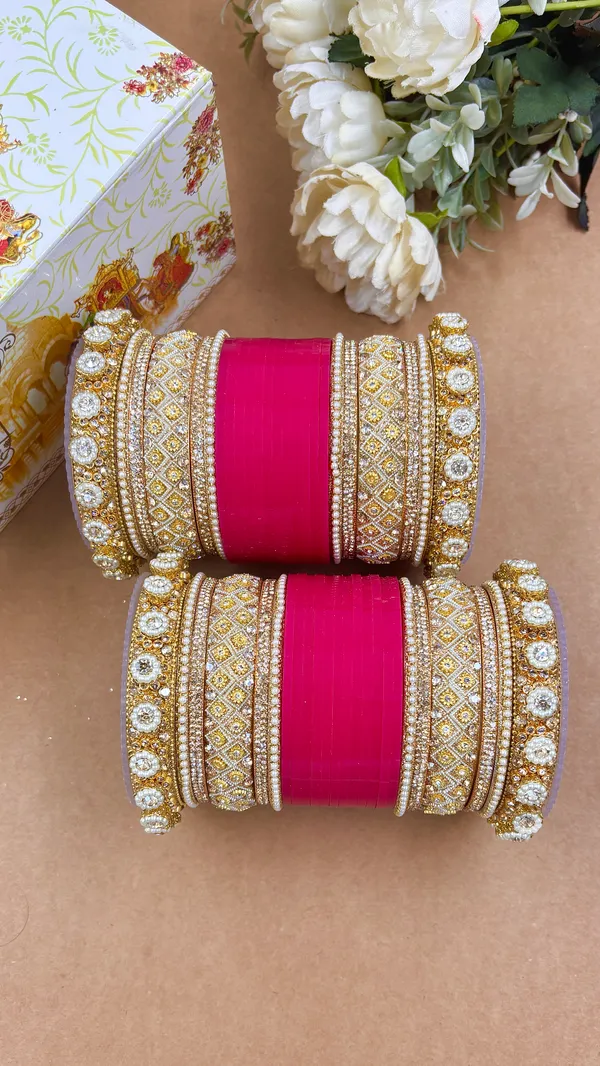 Rani_Punjabi_Chuda_Set_for_Women_|_Elegant_and_Stylish_Wedding_Chuda_By_Hitesh_Bangles