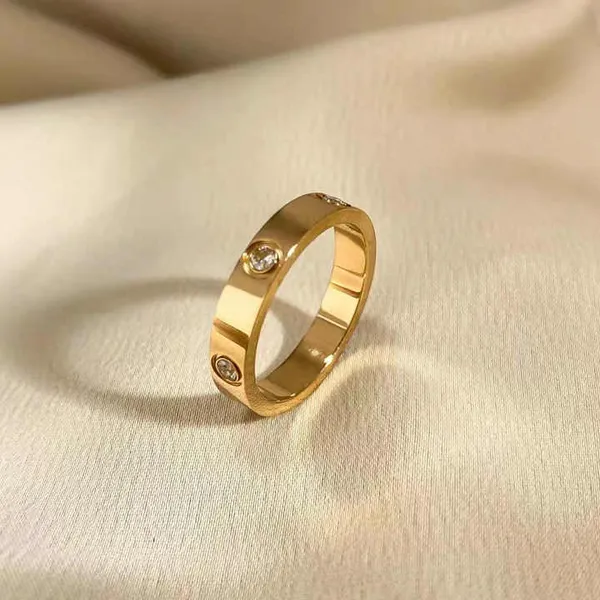 Round_Shape_18_K_Gold_Plated__Stone_Embedded_Stainless_Steel_Real_Gold_Finishing