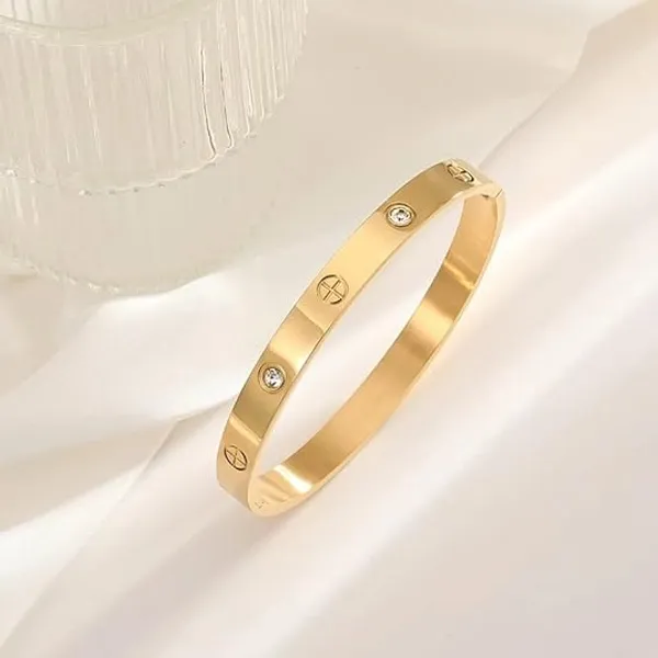 Round_Shape_18_K_Gold_Plated__Stone_Embedded_Stainless_Steel_Real_Gold_Finishing