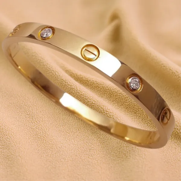 Round_Shape_18_K_Gold_Plated__Stone_Embedded_Stainless_Steel_Real_Gold_Finishing