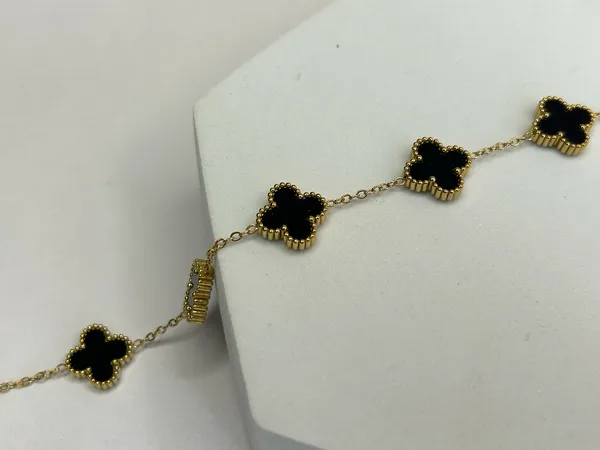 Floral_Shape_18_K_Gold_Plated__Stone_Embedded_Stainless_Steel_Real_Gold_Finishing