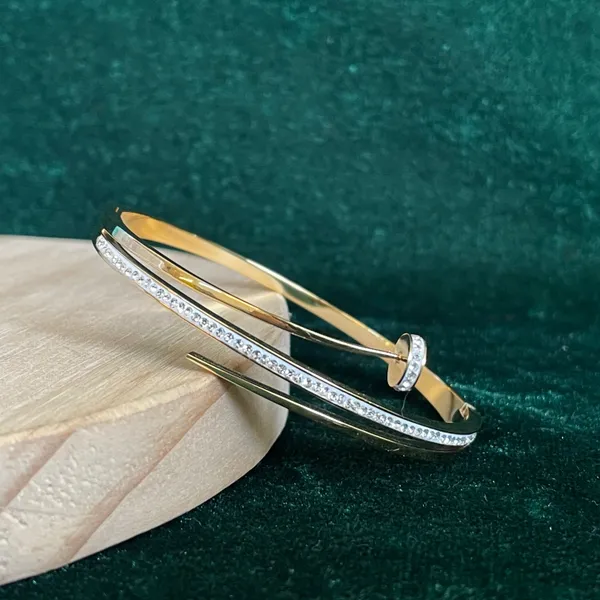 18_K_Gold_Plated___Stainless_Steel_Real_Gold_Finishing