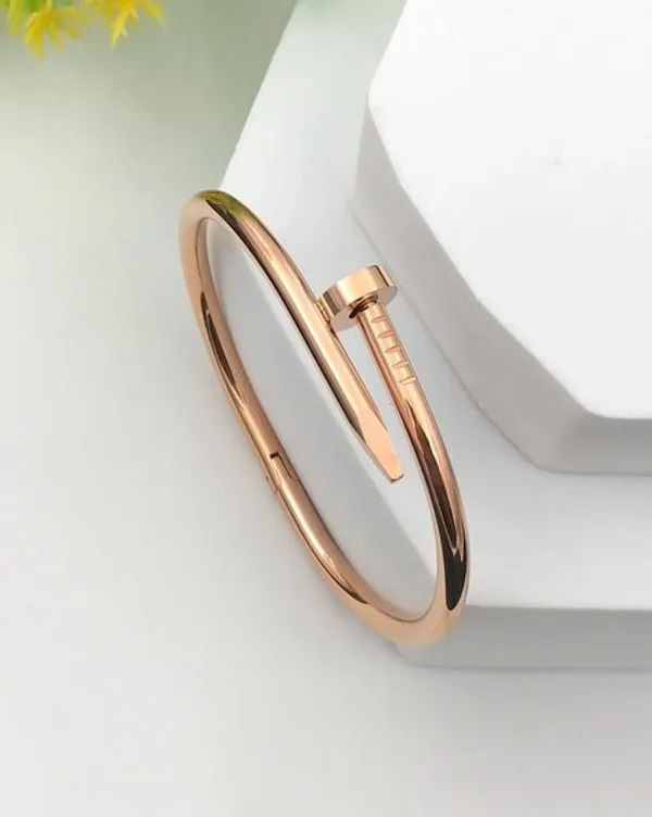 Nail_Shape_18_K_Gold_Plated__Stone_Embedded_Stainless_Steel_Real_Gold_Finishing