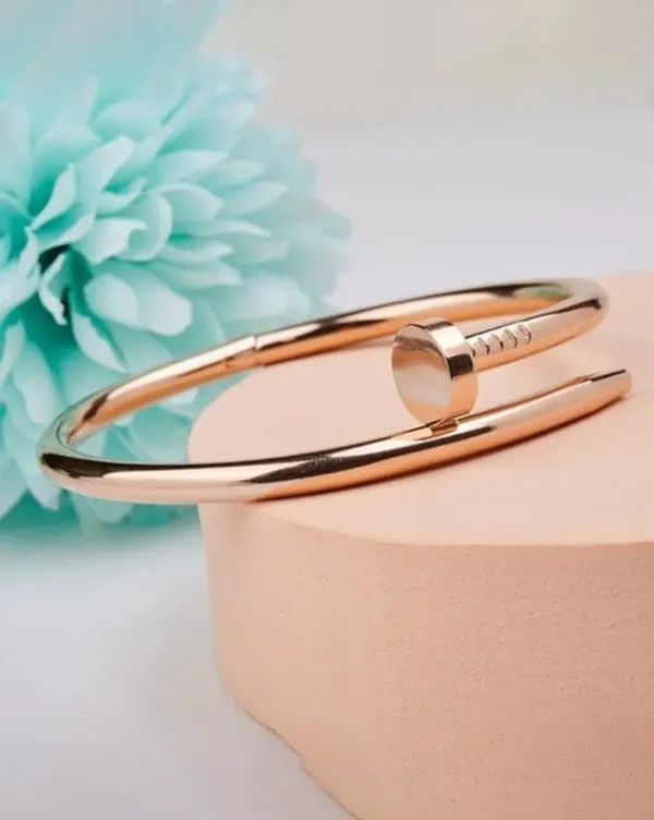 Rose_Gold_Plated_Minimalist_Charm_Set_9_Piece_Jewellery_Accessory_For_Women