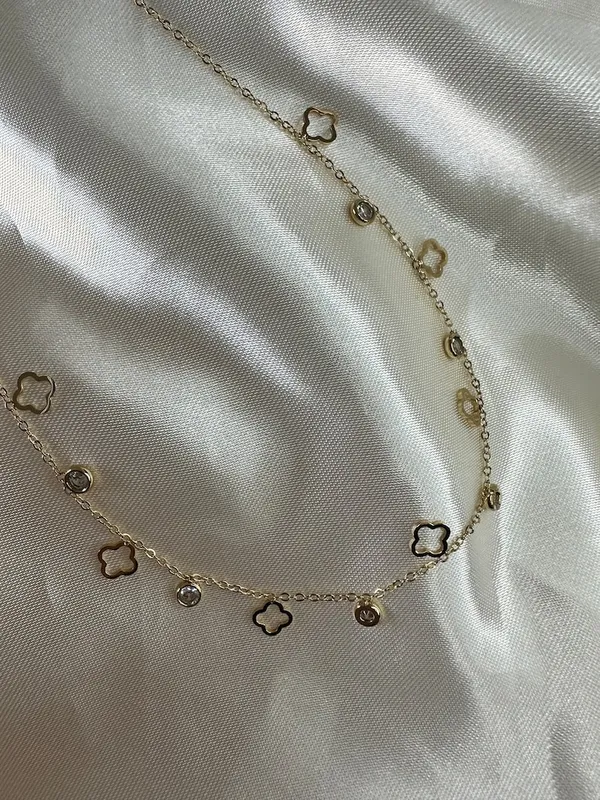 Floral_Shape_18_K_Gold_Plated__Stone_Embedded_Stainless_Steel_Real_Gold_Finishing