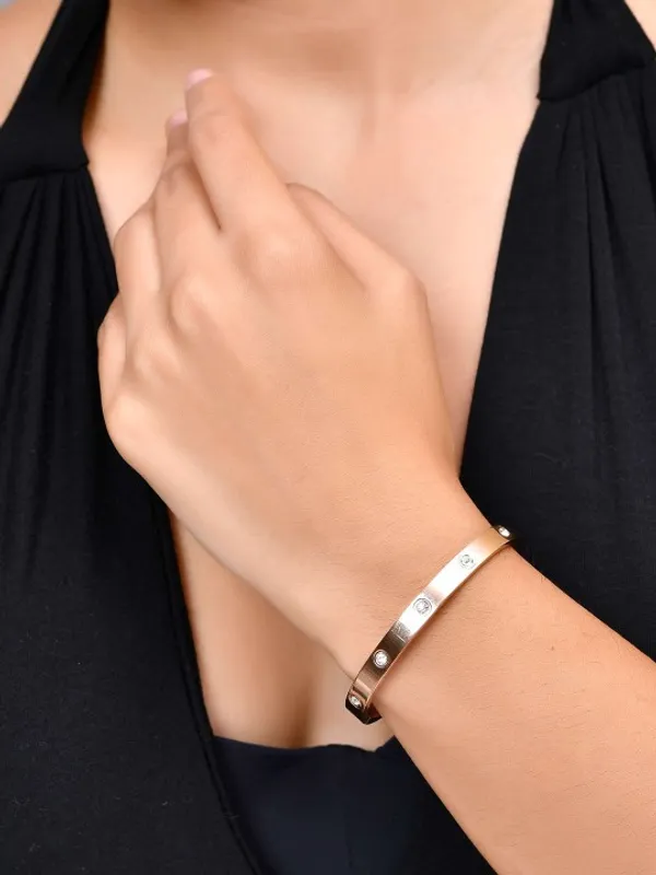 Round_Shape_18_K_Gold_Plated__Stone_Embedded_Stainless_Steel_Real_Gold_Finishing