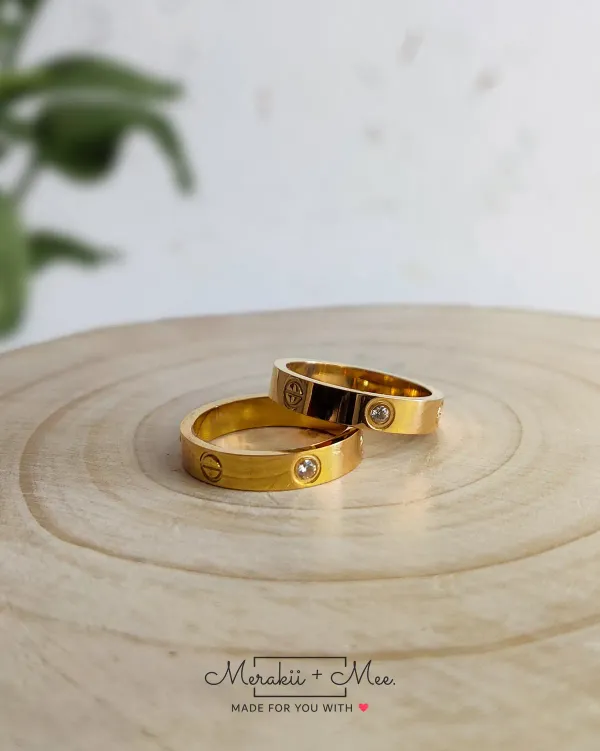 Gold_Plated_Minimalist_Charm_Set_6_Piece_Jewellery_Accessory_For_Women