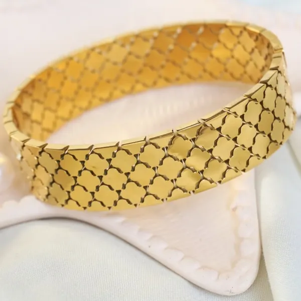 18_K_Gold_Plated___Stainless_Steel_Real_Gold_Finishing