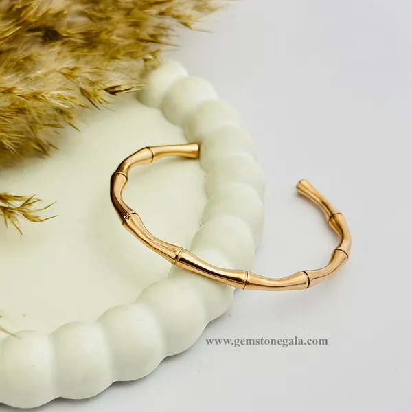 Round_Shape_18_K_Gold_Plated__Stone_Embedded_Stainless_Steel_Real_Gold_Finishing