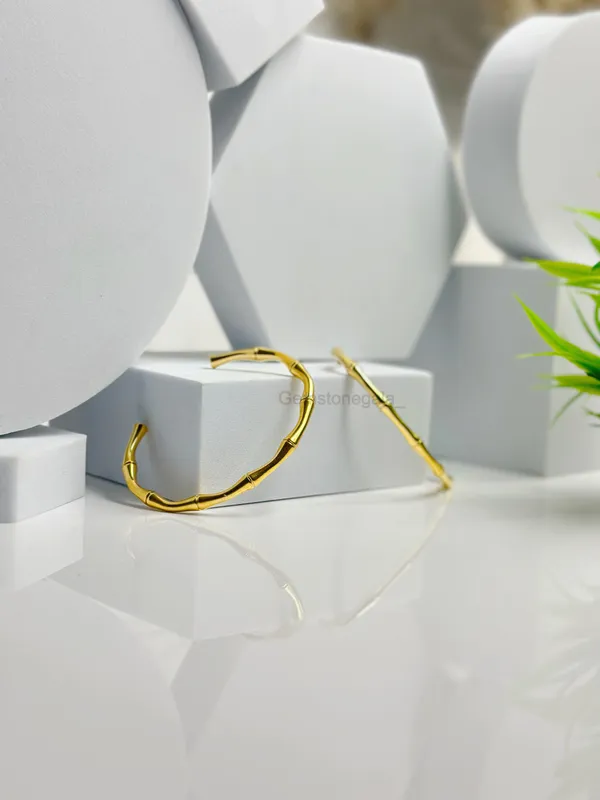 Round_Shape_18_K_Gold_Plated__Stone_Embedded_Stainless_Steel_Real_Gold_Finishing
