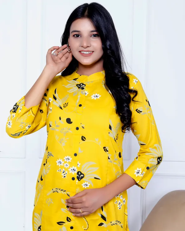Yellow_Cotton_Straight_Kurta_Pant_Set_For_Women