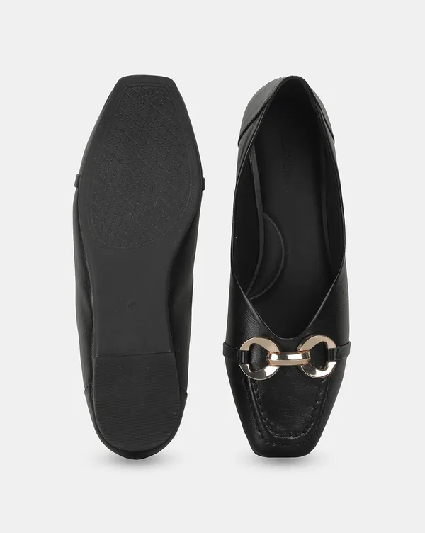 Black_Square_Toe_Stylish_Flat_Ballerina_With_Fashionable_Buckle,_Cushioned_Lining_&_Tpr_Sole_For_Women