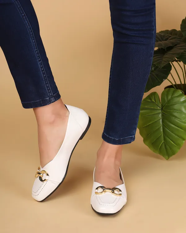 White_Square_Toe_Ballerina_Flats_|_Buckle_Detail_&_Cushioned_Comfort_Sole