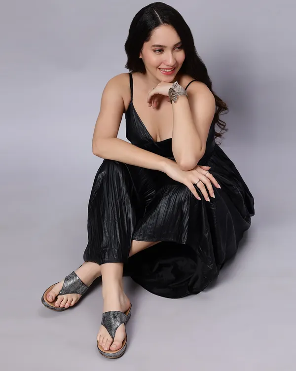 Black_Thong_Sandal_With_Cushioned_Insole_&_Tpr_Sole_(2_Inch_Heel)_For_Women