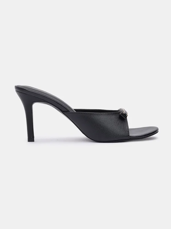 T.eleven_Elegant_Pencil_Heel_Stilettos_|_3.5-Inch_Party_Wear_Sandal_with_Stylish_Buckle