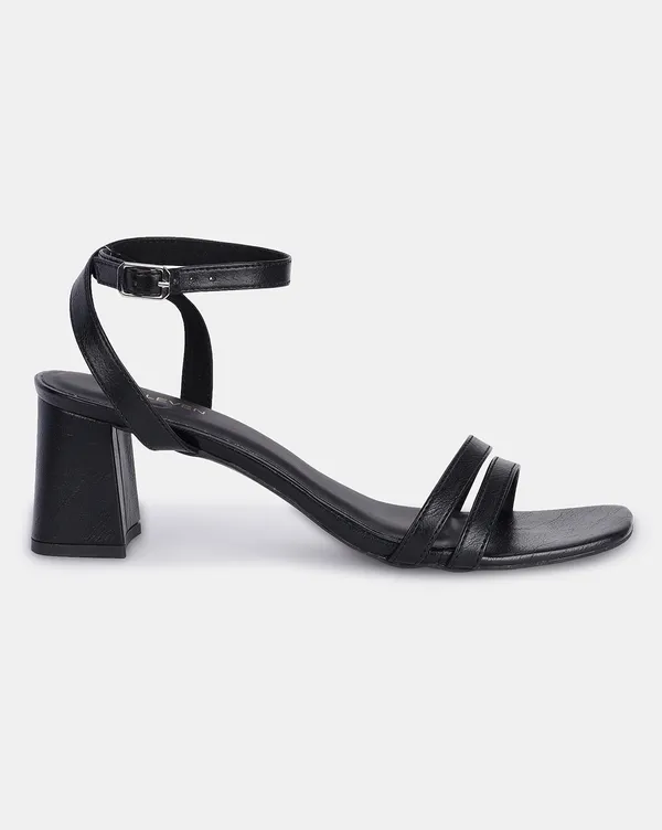 Black_Open_Toe_Block_Heels_With_Adjustable_Buckle_Closure_For_Women