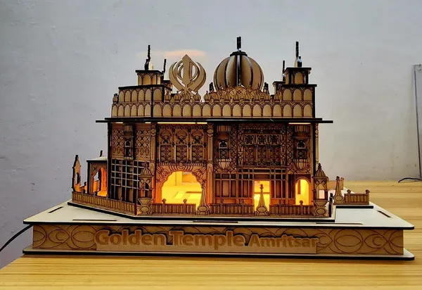 Wooden_Golden_Temple_Illuminated_Miniature_|_Golden_Temple_Illuminated_Model_Handicraft_Showpiece_for_Home_&_Office_Decoration