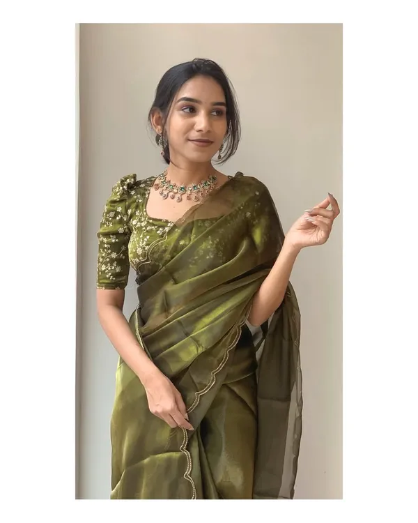 LILY_GREEN_SAREE_