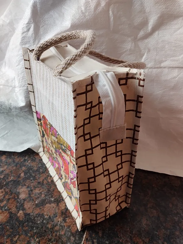 Cream_Polyester_Printed_Tote_Bag_For_Women