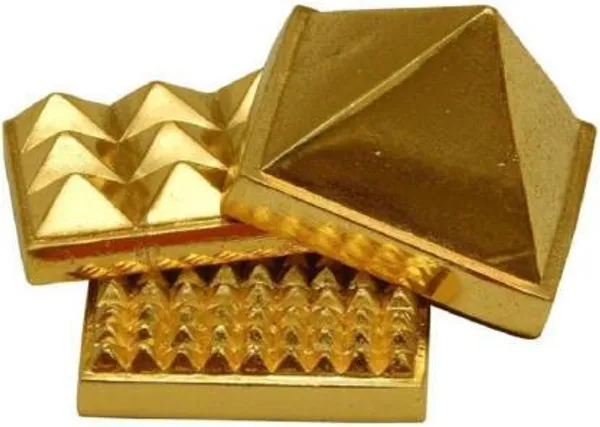 Pyramid_Metal_Vastu_Feng_Shui_Set_Of_3_Layer_Total_91_Pyramids_For_Positive_Cosmic_Energy