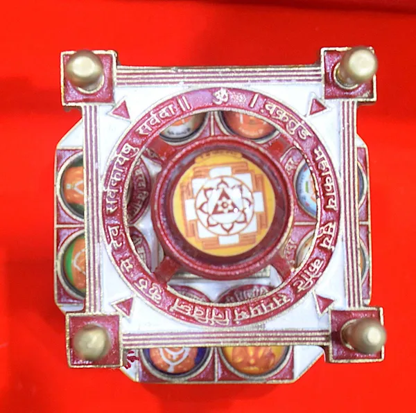 Sri_Ashtavinayak_(_Eight_Ganesha_)_Yantra_Chowki