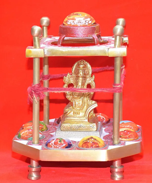 Sri_Ashtavinayak_(_Eight_Ganesha_)_Yantra_Chowki